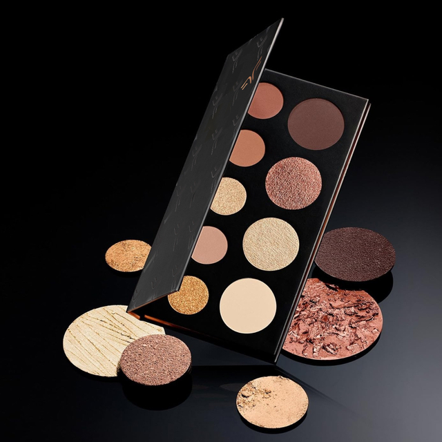 Tints Feast 9 Color Eyeshadow Multi-Effects Palet